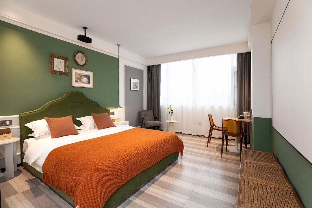 Lily Smart Hotel (Fuyang Economic Development Zone No.5 Middle School)