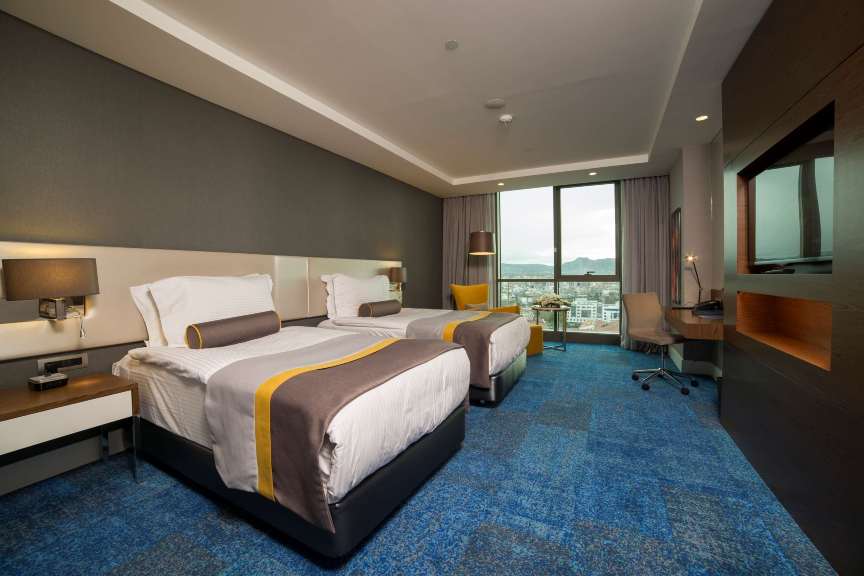 丽笙蓝标酒店-开塞利-官方