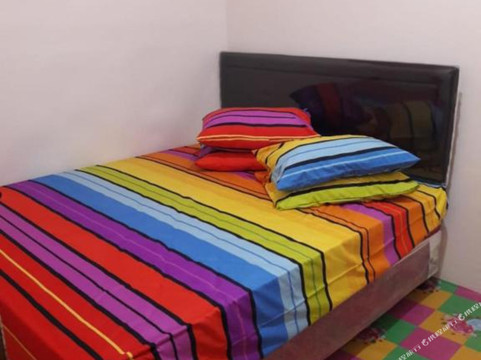 马利诺亚斯明别墅