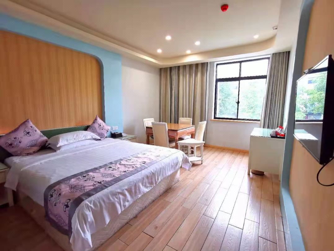 天上人間主題酒店（岳陽五里牌店）