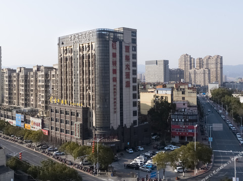 百年大酒店(南昌新建吾悦广场店)