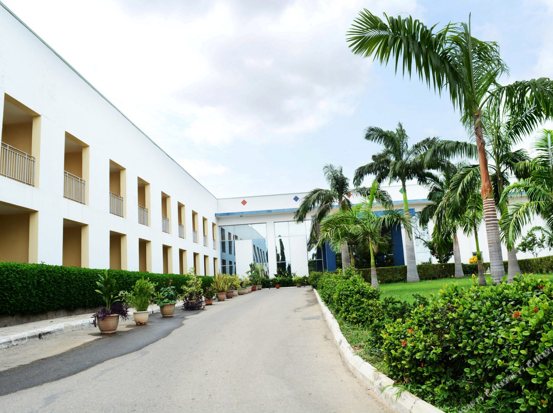 Kiri酒店住宿-AUN Hotel, Conference Center & SPA