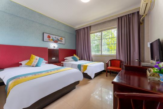 Liuzhou Jindong Hotel