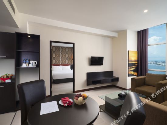 Best Western The Lagoon Room Type - SUITE, KING BED, SEA VIEW