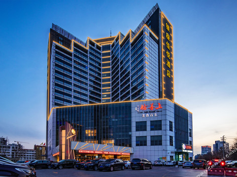 济南银座佳悦酒店（南辛庄地铁站店）主图