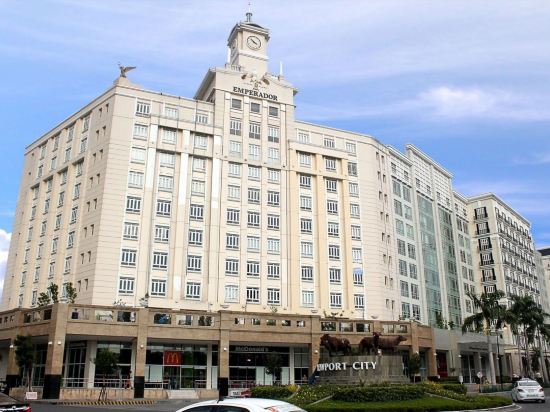 Favila Condotel - 150 Newport Boulevard, Metro Manila