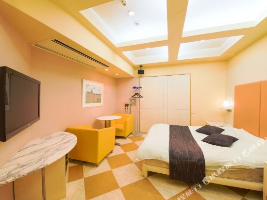 Hotel Public Jam Room Type - King Room with Extra Bed Hotel Public Jam Room Type - King Room with Extra Bed