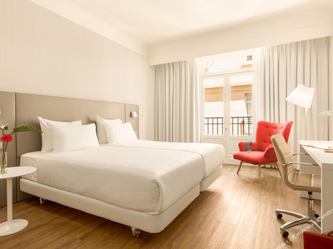 NH亚特兰大酒店