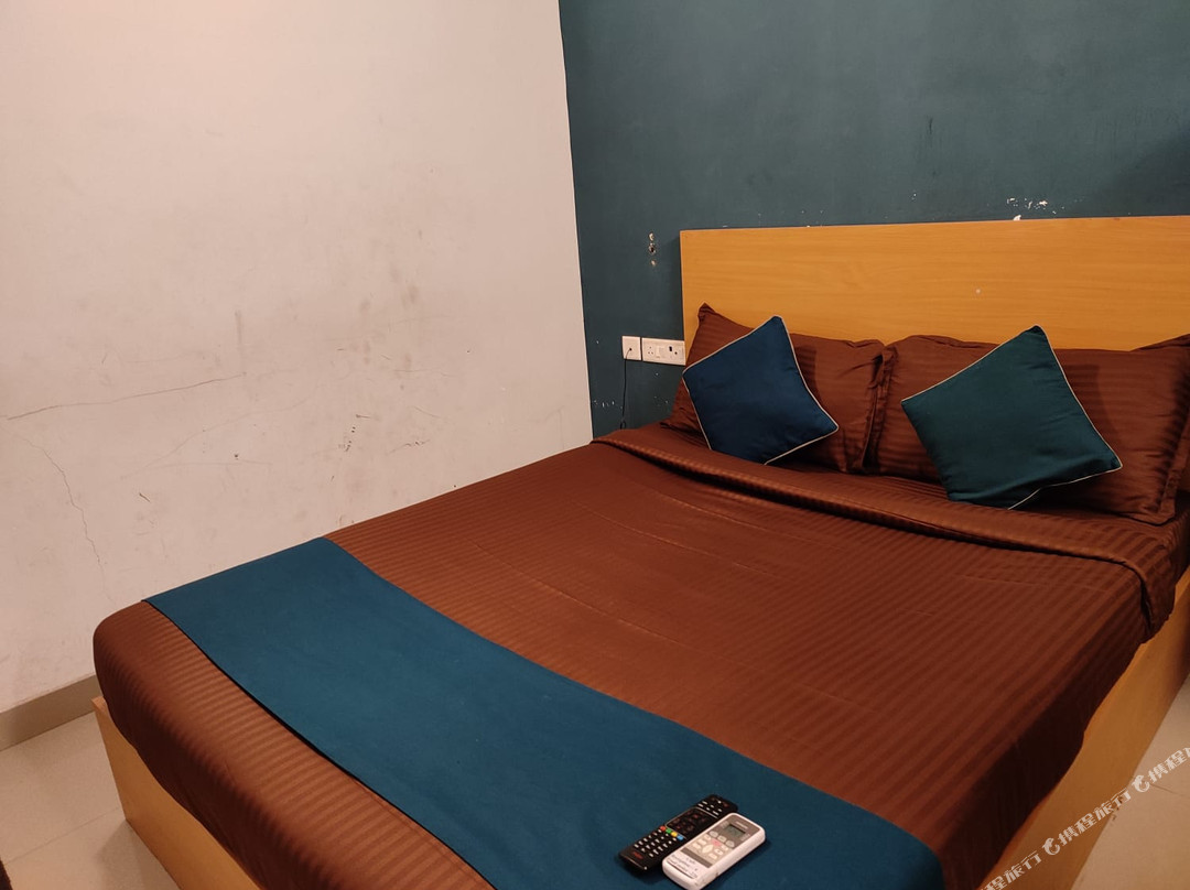 Hotel Grace Complex Nanganallur