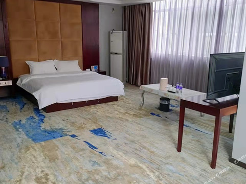 砚山领秀商务酒店