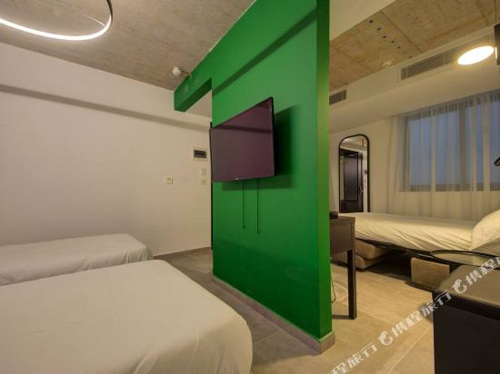 IKYK Hotel - IK Collection Room Type - TRIPLE COMFORT IKYK Hotel - IK Collection Room Type - TRIPLE COMFORT