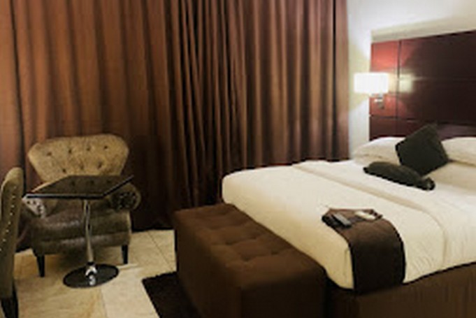 Geneva Hotel and Suites-官方