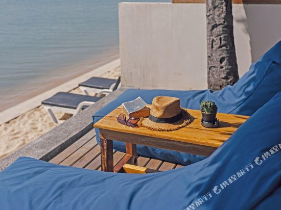 Escape Beach Resort Room Type - Bungalow - Beach Front