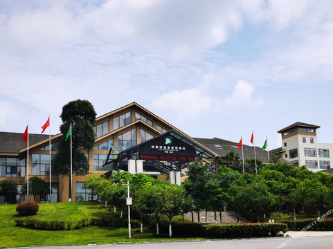 维斯特温泉度假酒店