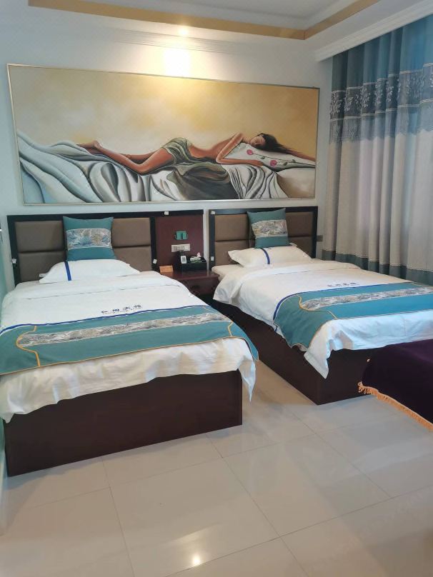 Pingtang Hongyang Hotel