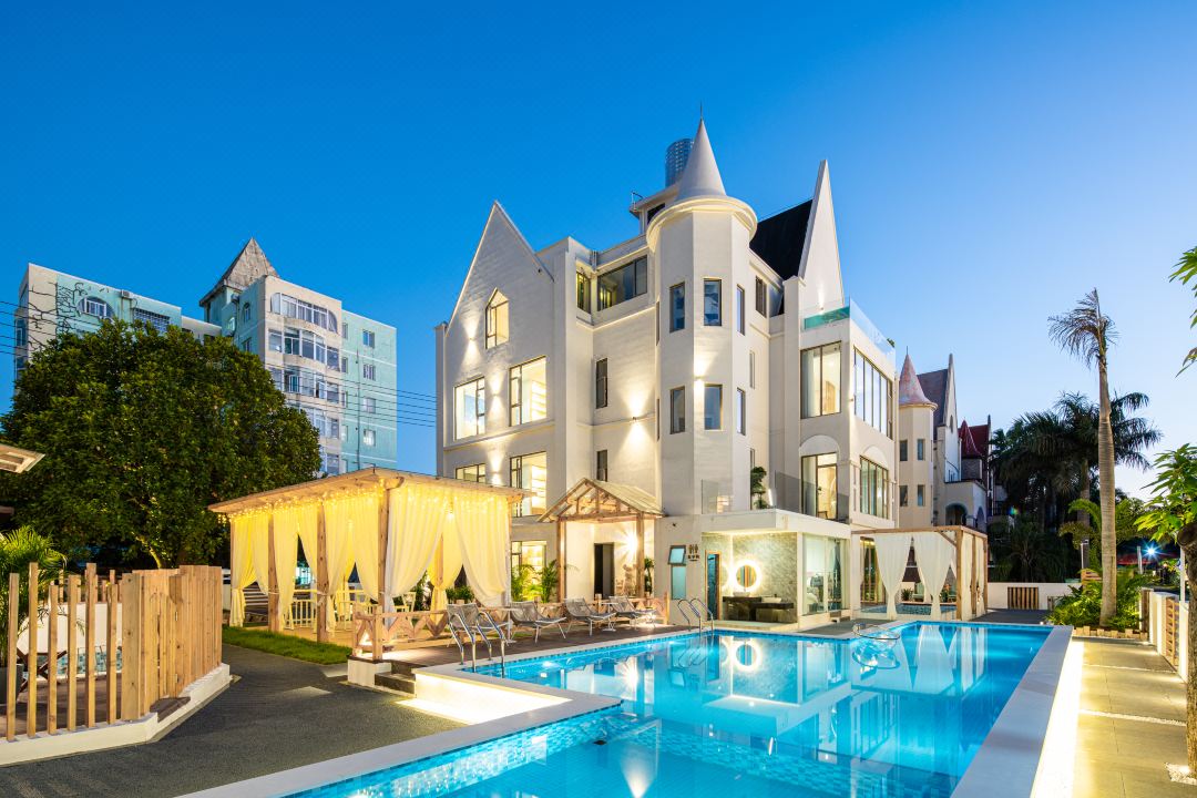 Mango Resort Homestay (Beihai Yintan International Passenger Port Store)