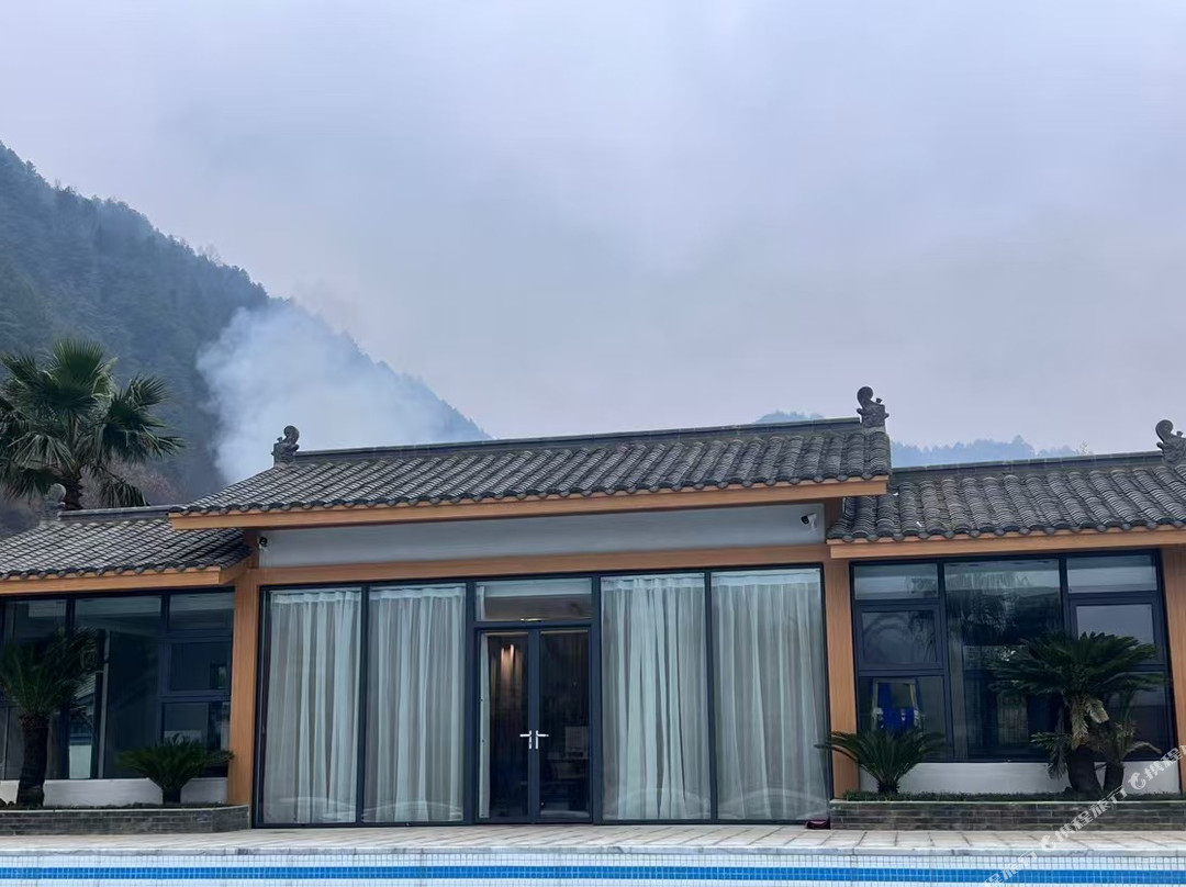 九股水温泉别院