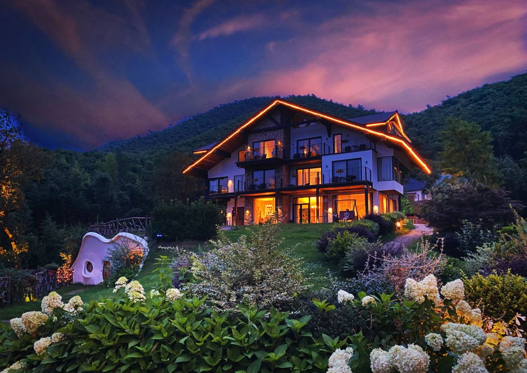 Home Soon·Moganshan Hobbit House