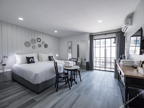 邦盛蓝猴精品酒店