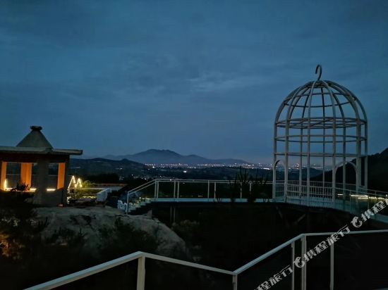 日照24画·不负云顶野奢美宿