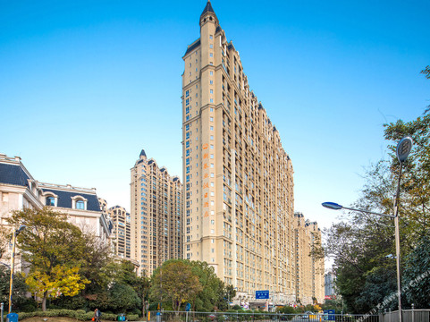 句容鹏天国际公寓酒店碧桂园店