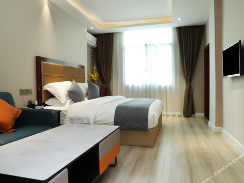 元亨酒店（于都楂林工业园店）