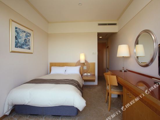 ANA Holiday Inn Kobe Sanda by IHG Room Type - 1 Double Standard Sofa Bed
