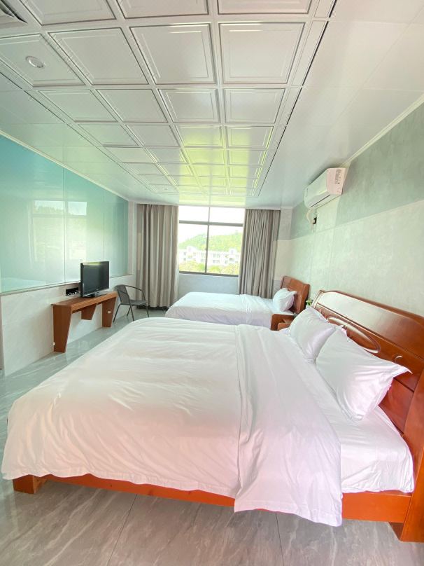 Zijin Jiuhe Hot Spring Bed and Breakfast