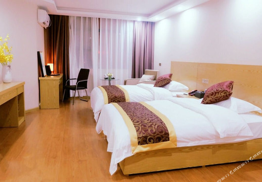 蕲春嘉华大酒店