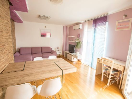 Hotel Galija Room Type - Suite with Balcony Hotel Galija Room Type - Suite with Balcony