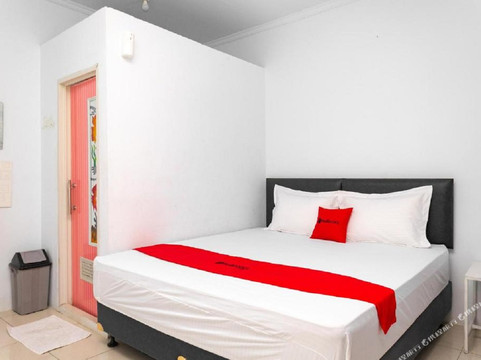 RedDoorz Resort Syariah at Jaya Tirta Abadi