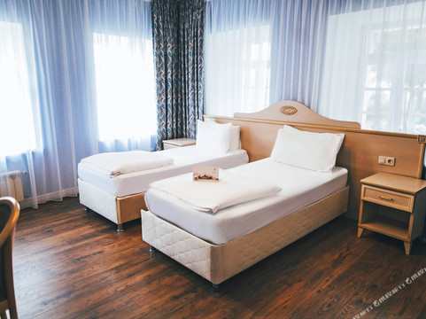 Sosenki酒店住宿-Vremena Goda Taganskaya