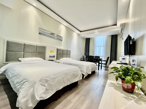 周口品尚假日酒店（龙湖景区店）