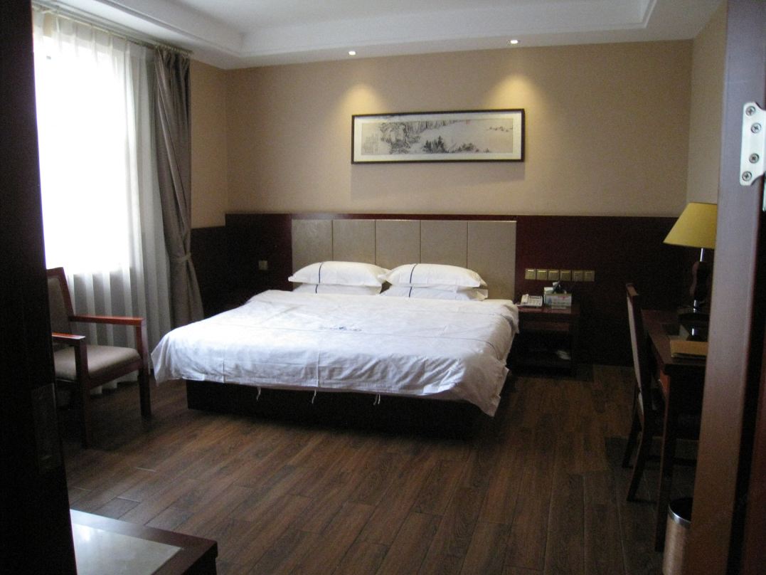 Hekou Yuyang Millenium Hotel
