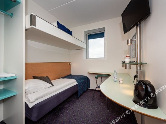 CABINN Metro Hotel Room Type - Economy Standard Room