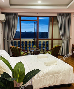 Kuching City Center Riverbank Suites With Marvelous River View酒店图片