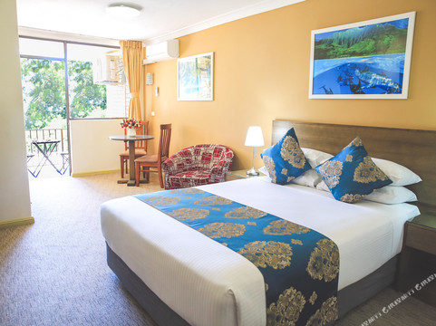 Rhodes酒店住宿-大都市酒店(莱德)