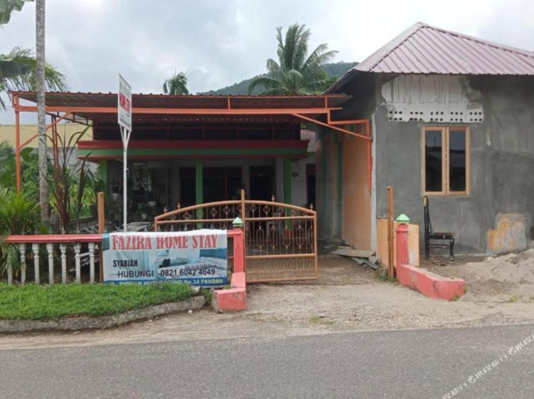 91477 Fazira Home Stay Syariah