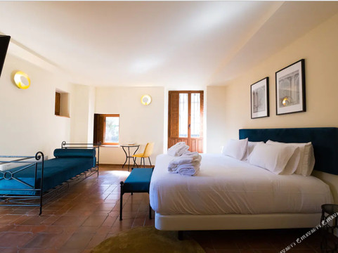 Madrona酒店住宿-Hotel Cetina Palacio Ayala Berganza