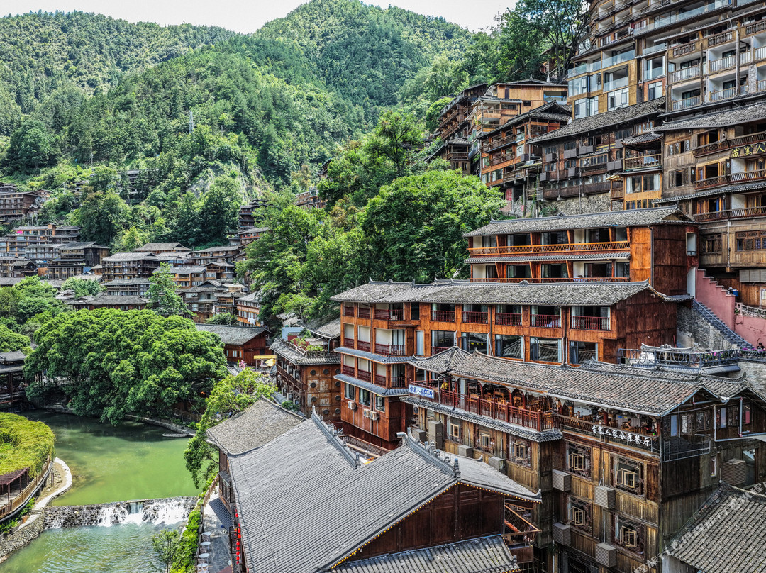 天合拾光民宿（西江千户苗寨观景台店）