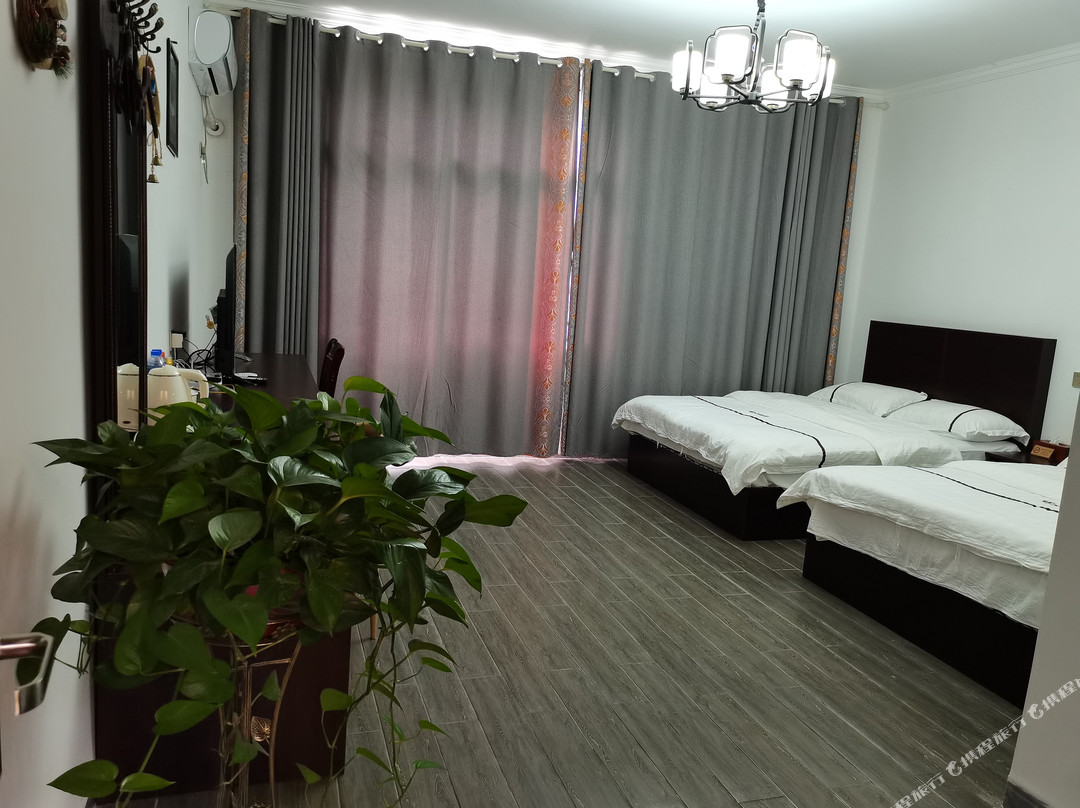 余庆明大酒店