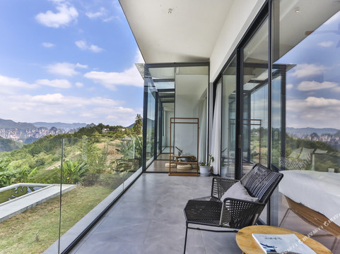 张家界璞舍（国家森林公园中门店）