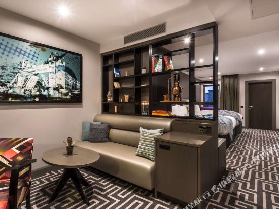 Courthouse Hotel Shoreditch Room Type - Hoxton Studio Suite