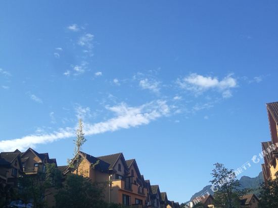 成都澜山贰月民宿