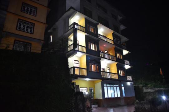 Hotel Dikiling-官方