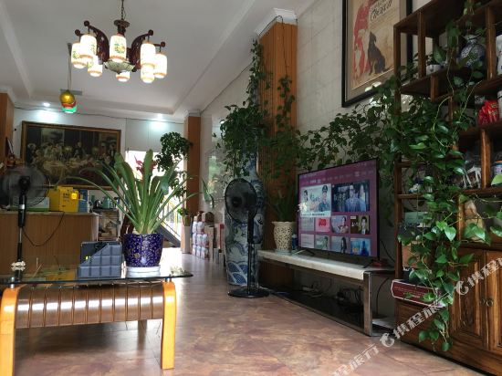 新津拉斐尔商务酒店