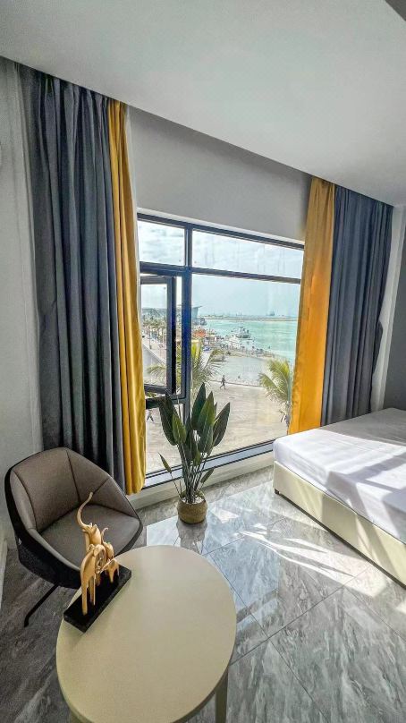 Sunny Hotel (Zhuhai Guishan Island)