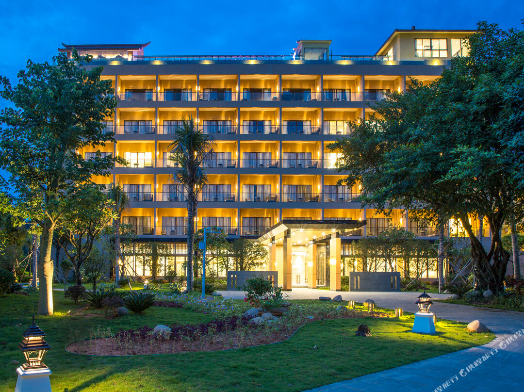 电白县酒店住宿-Sheraton Maoming Romantic Beach Resort