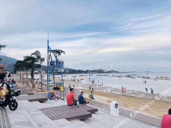 深圳柒月南风客栈