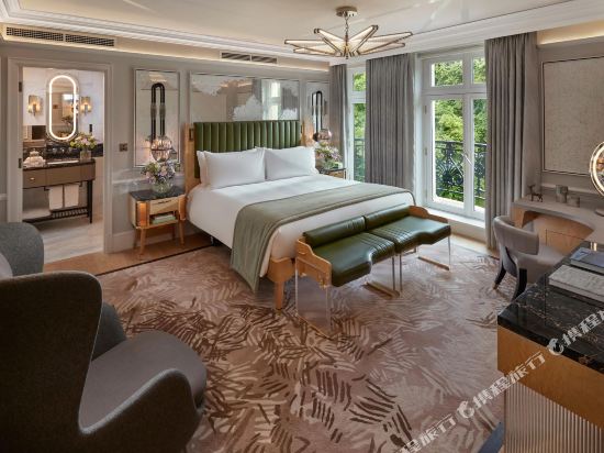 Mandarin Oriental Hyde Park, London Room Type - Hyde Park Room
